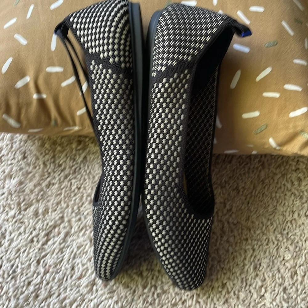 Rothy’s “the square wrap” size 9 noir (black and cream) 💃 - Picture 7 of 9